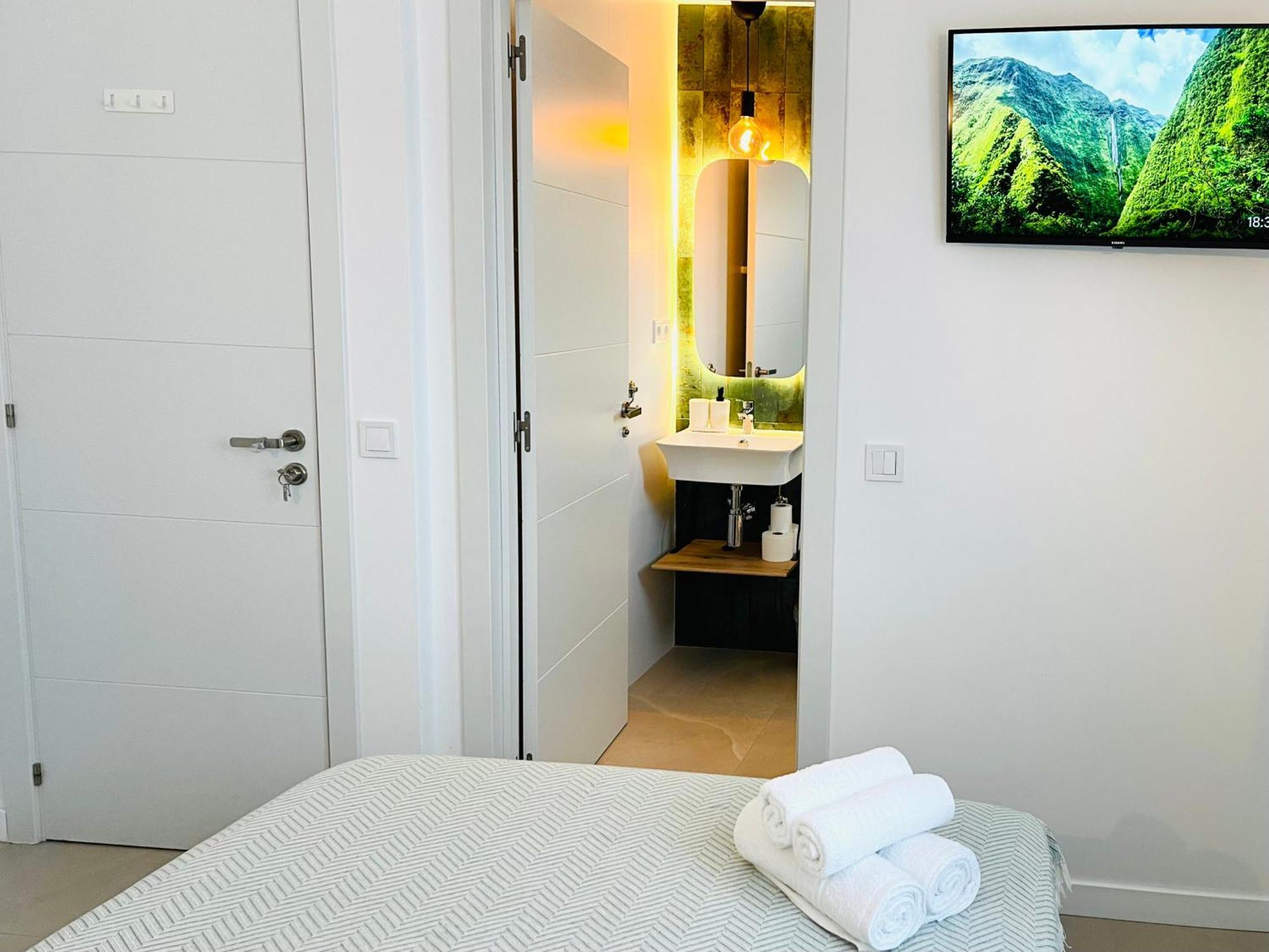 Solaz Malaga, Shared Apartment Eksteriør bilde